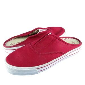 Balloons Women's  Mule Red Fabric Size 8M‎ Gently Used 2025